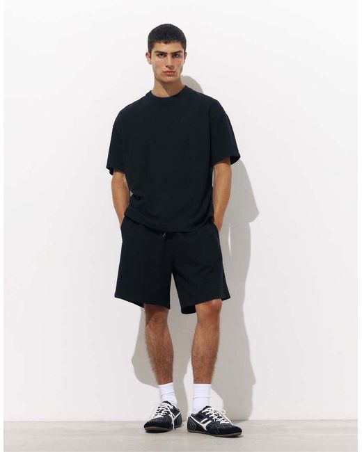 Pull&Bear Blue Textured Bermuda Sweatpants for men