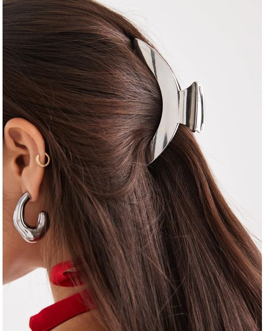 ASOS Brown Abstract Metal Claw