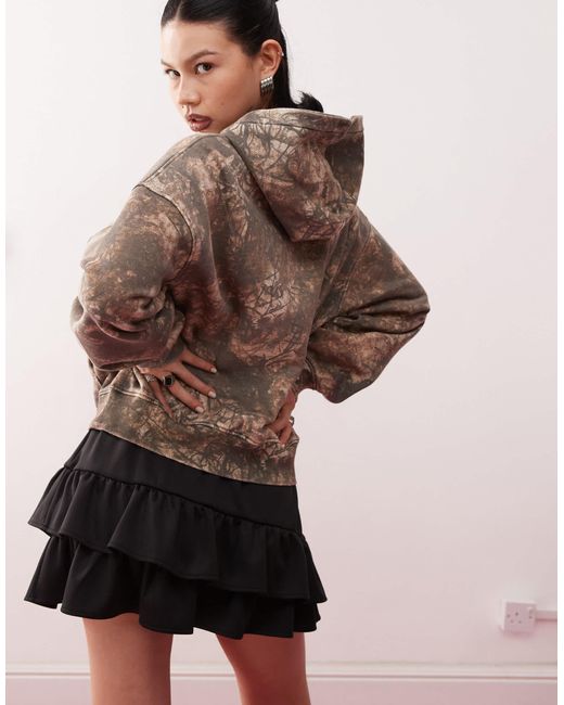 Collusion Pink – schwingender minirock mit asymmetrischem design