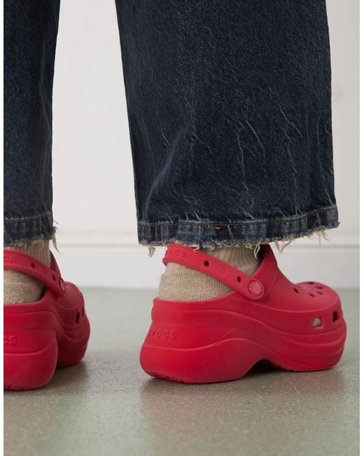 Bae - sabots en velours à semelle plateforme CROCSTM en coloris Blue