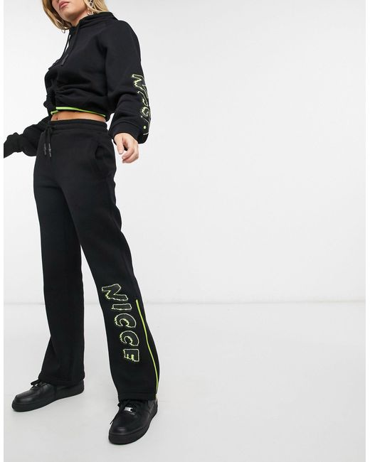 nicce trackies