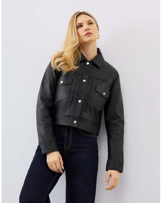 Bolongaro Trevor Black Real Leather Lexi Trucker