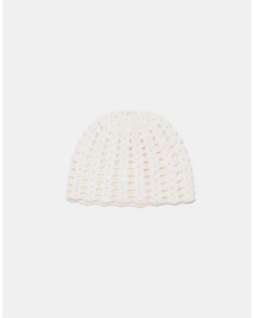 Stradivarius White Sequin Crochet Skull Cap