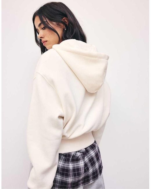 Stradivarius White Regular Printed Sweatshirt