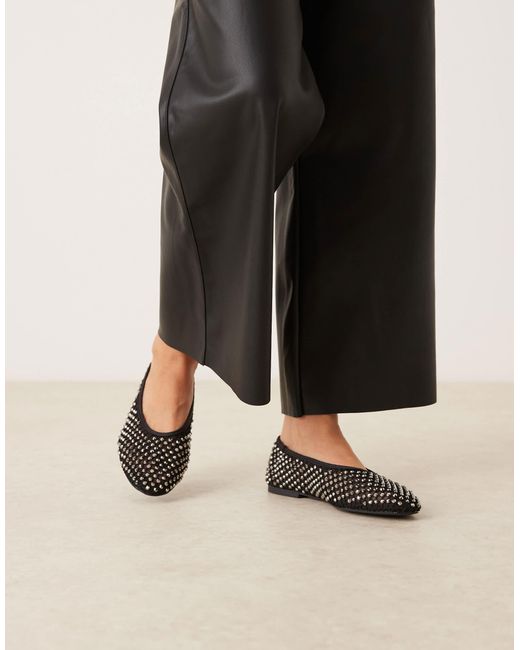 ASOS Black – lawn – verzierte ballerinas