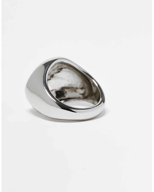 Anello Spesso Con Conchiglia di ASOS in White