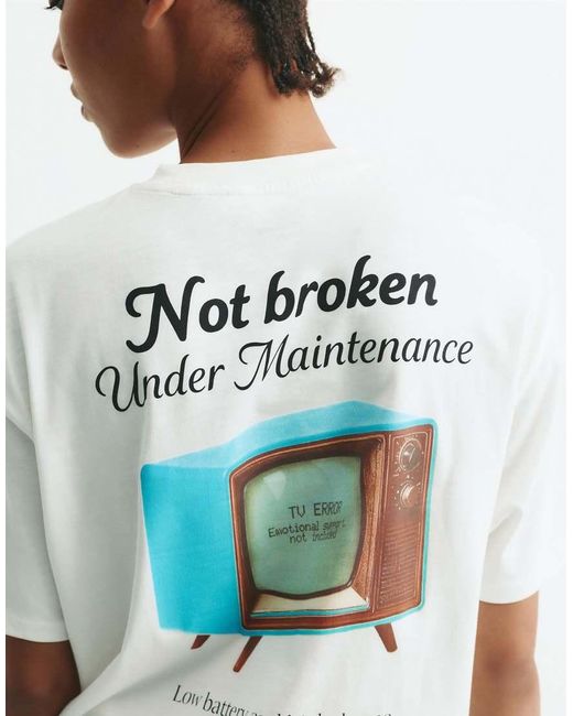 T-Shirt Bianca Con Grafica di Pull&Bear in White