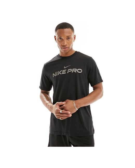 Nike Black Nike Pro Training Baselayer T-shirt for men