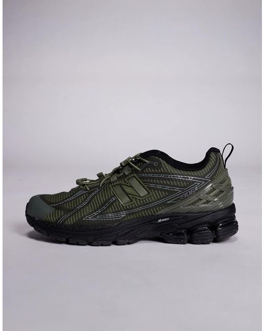 New Balance Black 1906 toggle Trainers for men