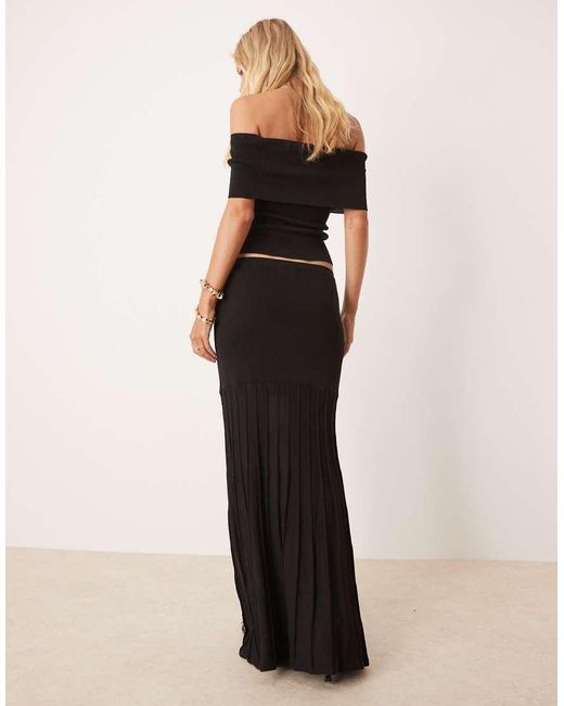 Pretty Lavish Black Drop Hem Knit Midaxi Skirt