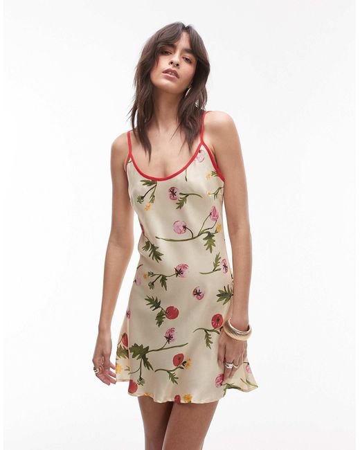 Robe nuisette courte à imprimé tomate avec encolure dégagée, bretelles et bords contrastants - et rouge TOPSHOP en coloris Natural