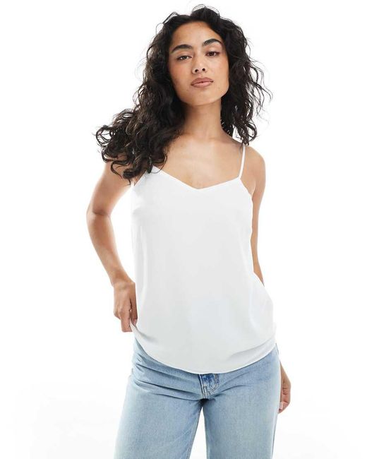 Canottiera Bianca Con Spalline Sottili di New Look in White