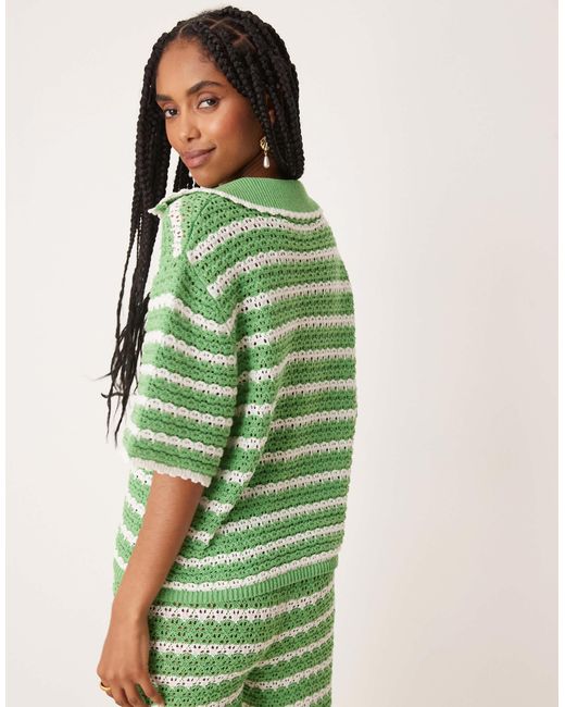 ASOS Green – kurzärmliges polohemd aus strick mit streifenmuster, kombiteil