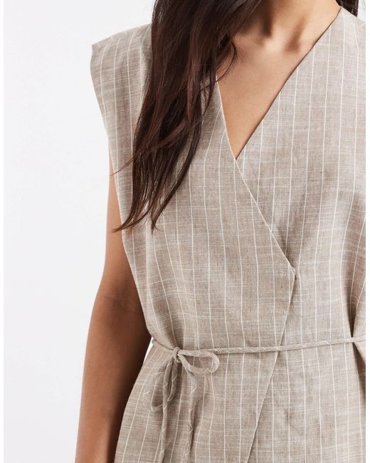 Object White – weste