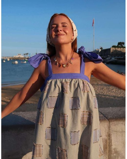 Vestido Amplio De Tirantes Y Corte Trapecio Con Diseño De Patchwork De X Rebecca Olivia Labelrail de color Blue