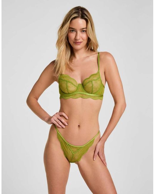 Hunkemöller Isabelle String in het Green