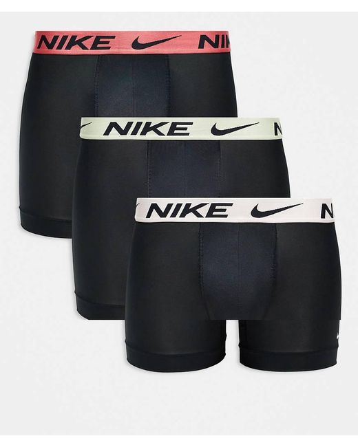 Nike Essentials in het Black voor heren