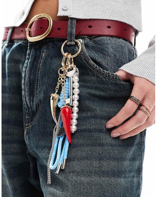 Charm Per Borsa Con Peperoncino di ASOS in Red
