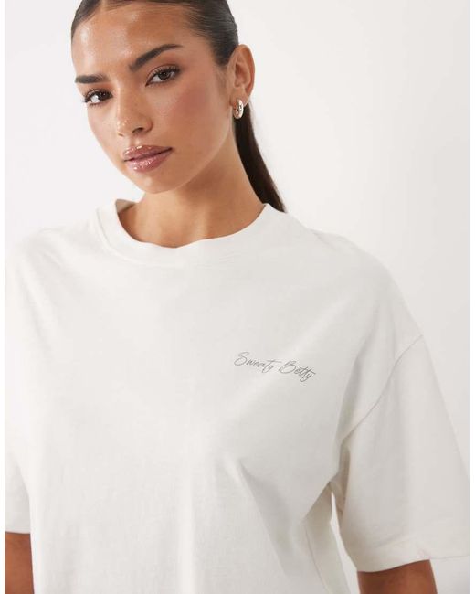 Sweaty Betty White Made To Move Graphic T-Shirt