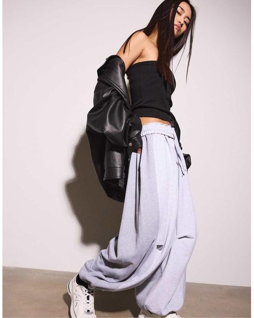 Stradivarius Basic in het Black