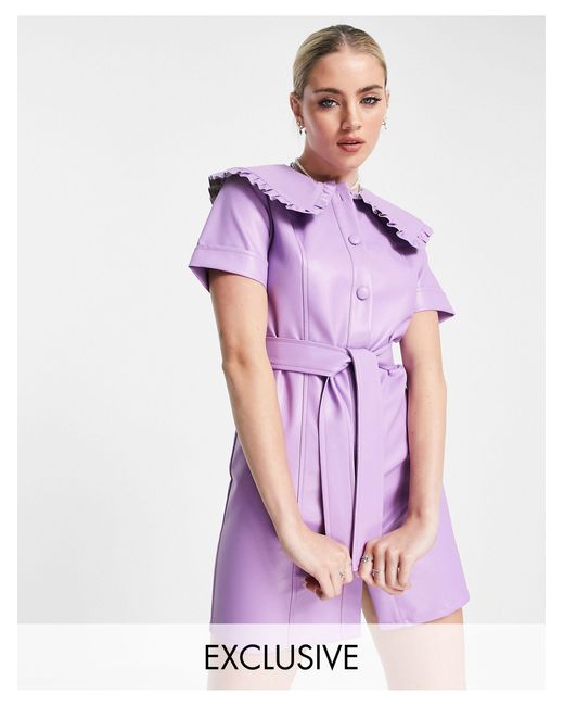 Inspired - robe courte en imitation cuir avec col fantaisie - lilas Reclaimed (vintage) en coloris Pink