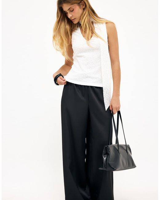 NA-KD White Halterneck Top