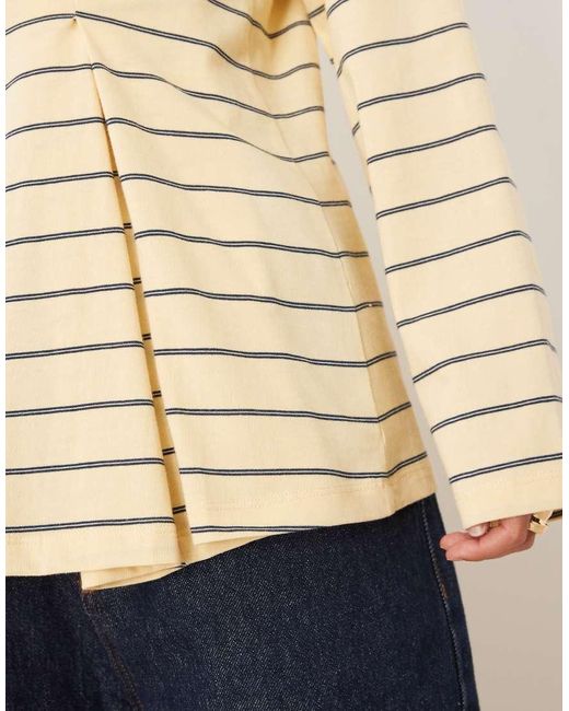 Top A Rayas De Estilo Rugby Con Detalle Recogido De ASOS de color Blue
