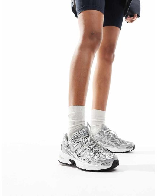 740 di New Balance in White