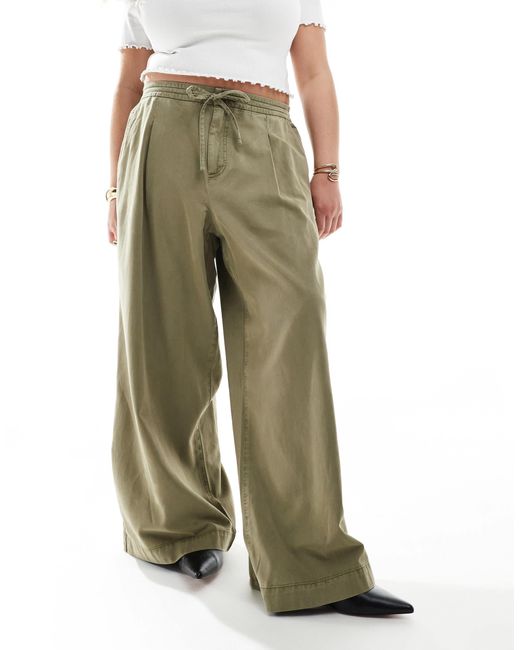 ASOS Green Curve – hose