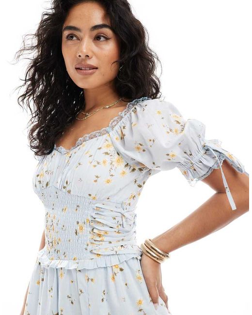 Vestito Lungo Stile Milkmaid A Fiori Vintage Con Stampa E Dettaglio A Corsetto di Miss Selfridge in White