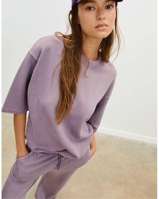 Stradivarius Sweatshirt Met Korte Mouwen En Vervaagd Effect in het Purple