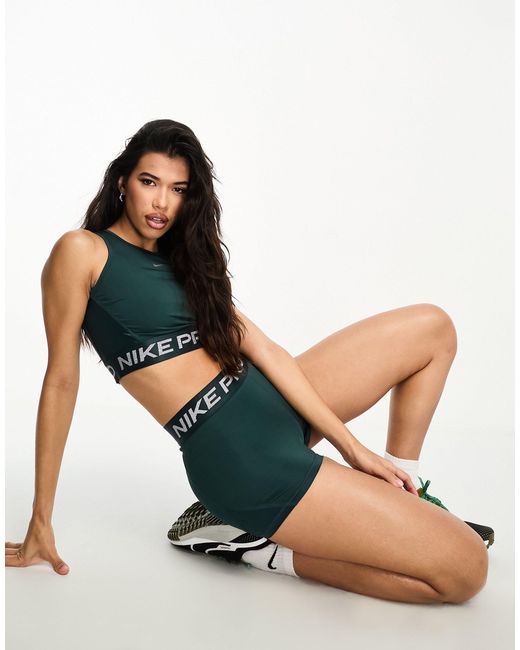 Nike Green – pro dri-fit – glänzendes, kurzes tanktop