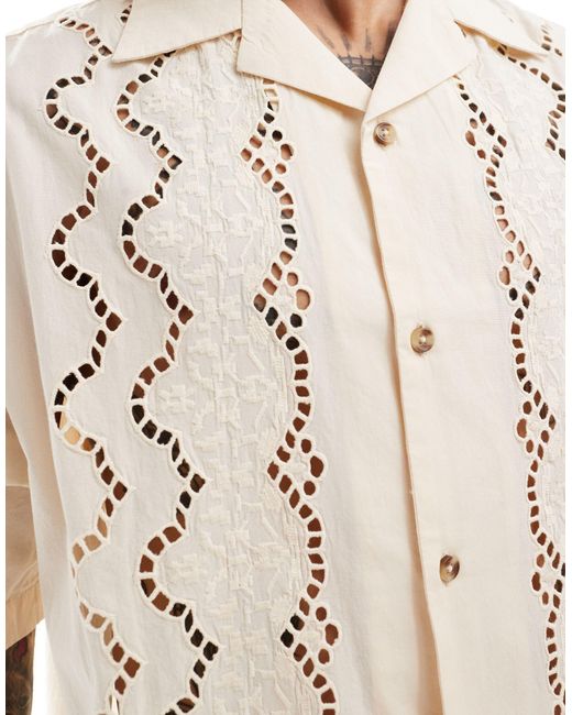 Camicia squadrata oversize a maniche corte color sabbia con pizzo e colletto con rever di ASOS in Natural da Uomo