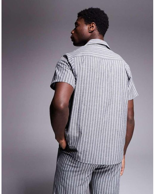 Camisa Playera Monocromática De Manga Corta De South Beach de hombre de color Gray