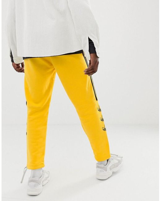 Lyst - adidas Originals Trefoil Stripe Sweatpants In Yellow in Yellow ...