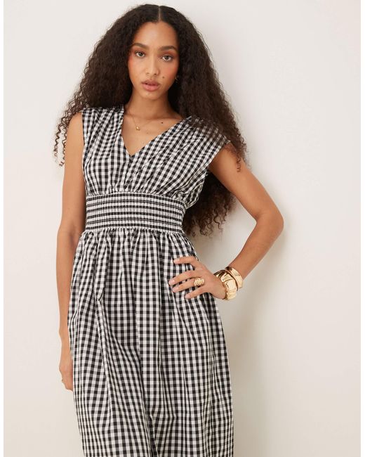 Robe mi-longue à carreaux avec taille froncée - noir et blanc Y.A.S en coloris Multicolor