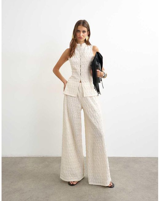 TOPSHOP Natural Embroidered Lace High Neck Sleeveless Tank