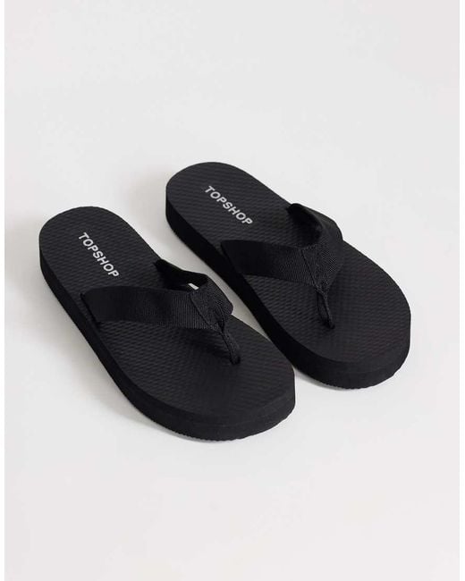TOPSHOP Blue Molly Toe Thong Sandal