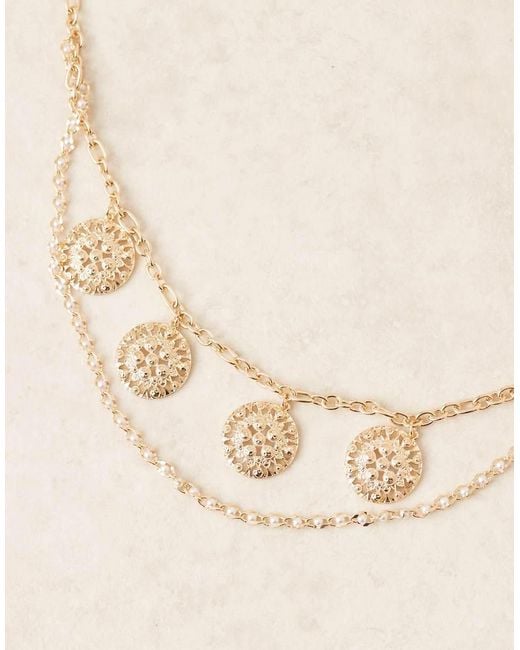 Cintura Per Vita E Fianchi A Catena Dorata Con Pendenti A Moneta di ASOS in Black