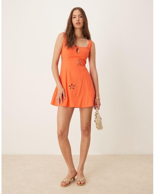 white linen short sleeve dress Light Linen Short Sleeve Dress  Darza Studio