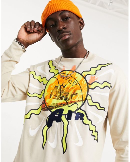 Download Nike Element Mock Neck Long Sleeve T-shirt With Print in ...