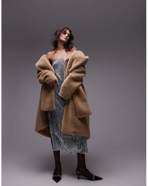 Abrigo Ultragrande Llamativo Con Bufanda Estilo Capucha De TOPSHOP de color Brown