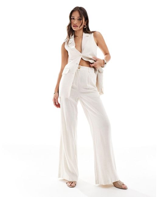 Style Cheat White Linen Trousers