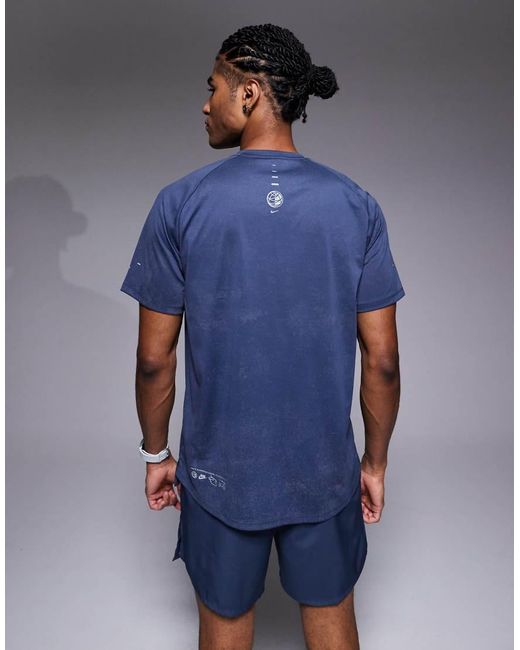 Nike Blue Stride Dri-fit T-shirt for men