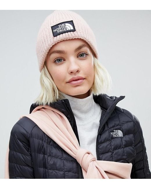 The North Face Logo Box Cuffed Beanie Hat In Pink