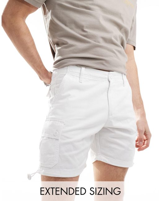 Pantaloncini cargo slim lunghezza media bianchi di ASOS in White da Uomo