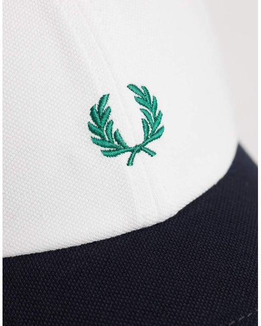Cappellino di Fred Perry in White