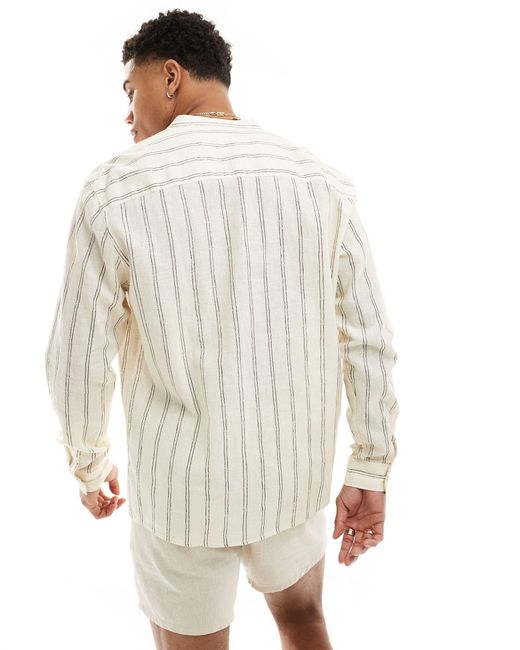 Camicia con collo serafino di Pull&Bear in White da Uomo