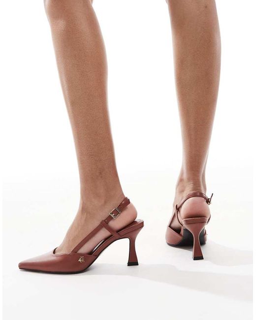 Scarpe A Punta Color Ruggine di 4th & Reckless in Pink
