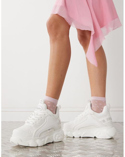Buffalo White Trainer